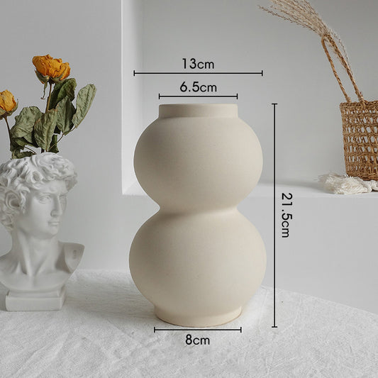 Minimalist Ceramic Vase – Nordic Style Dried Flower Vase for Home, Office & Living Room Decor