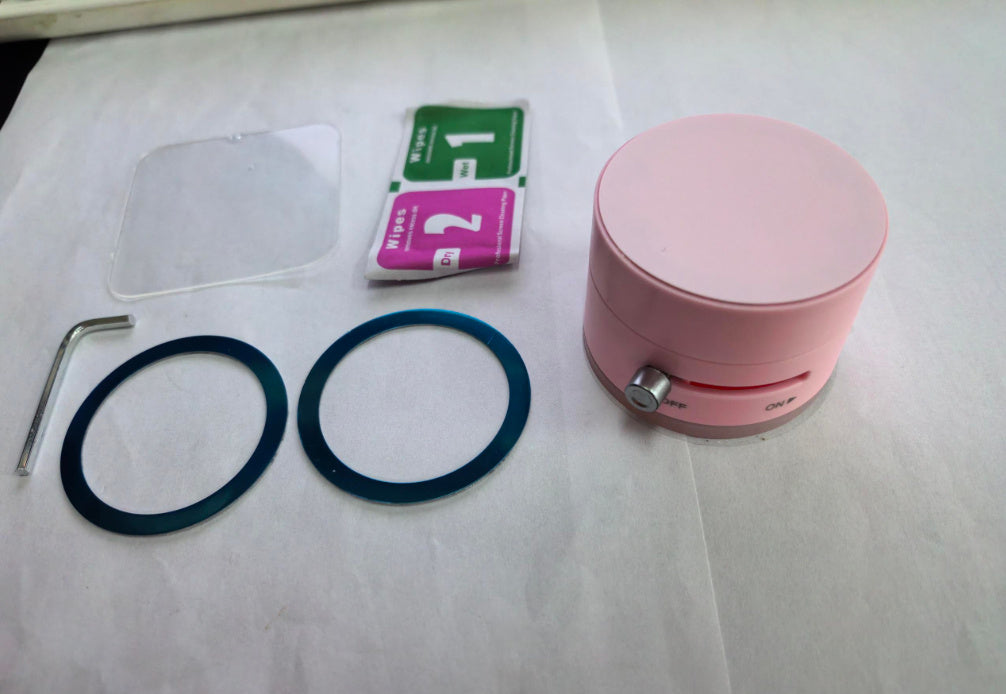 Magnetic Vacuum Car Phone Holder – Foldable 360° Suction Mount for Dashboard, Desk & Mirror