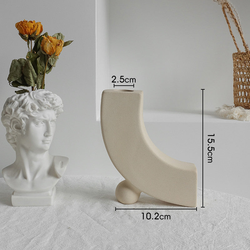 Minimalist Ceramic Vase – Nordic Style Dried Flower Vase for Home, Office & Living Room Decor