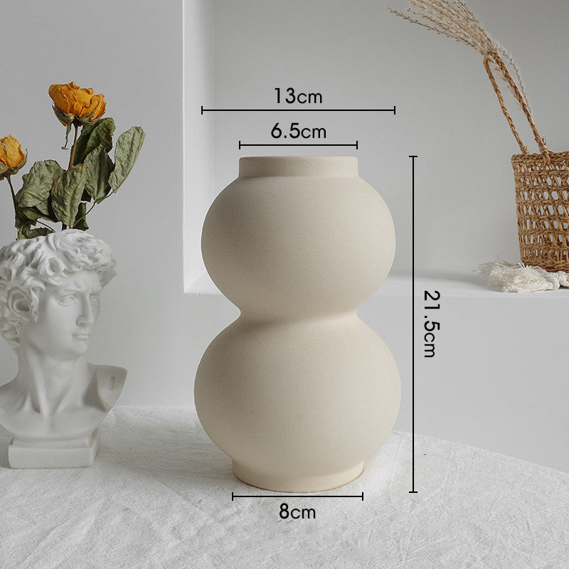 Minimalist Ceramic Vase – Nordic Style Dried Flower Vase for Home, Office & Living Room Decor