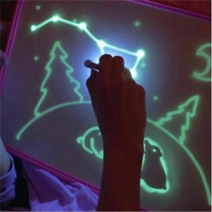 3D Magic Light Drawing Pad – Educational Glow Board for Kids with Flashlight Pen