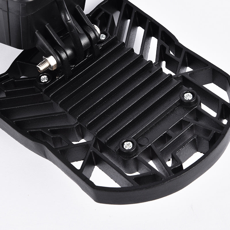 Adjustable Deformable LED Garage Light – 60W Ultra-Bright Ceiling Lamp for Workshop, Basement & Warehouse